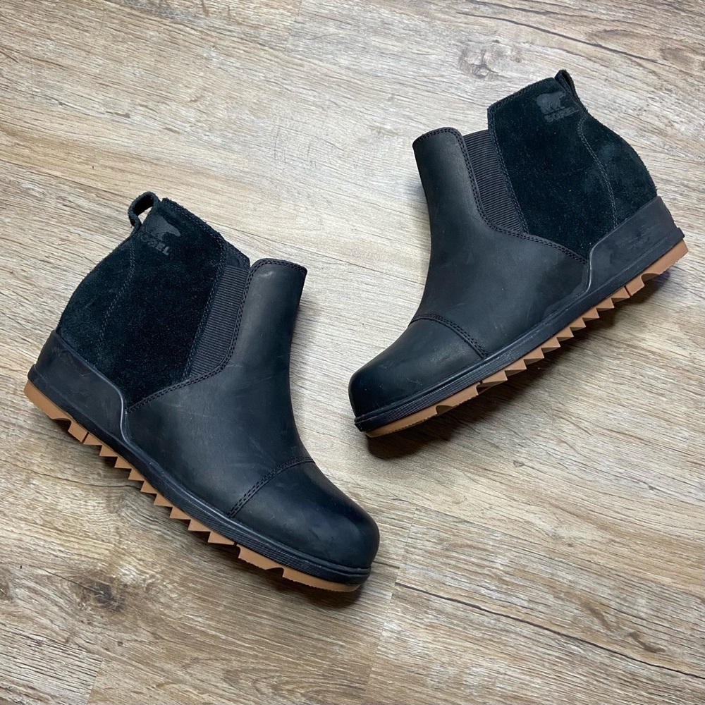 Sorel Evie Lug Sole Pull On Bootie Women’s Size 8
